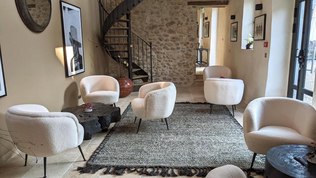 Hotel Val Trebbia à Feucherolles Extérieur photo