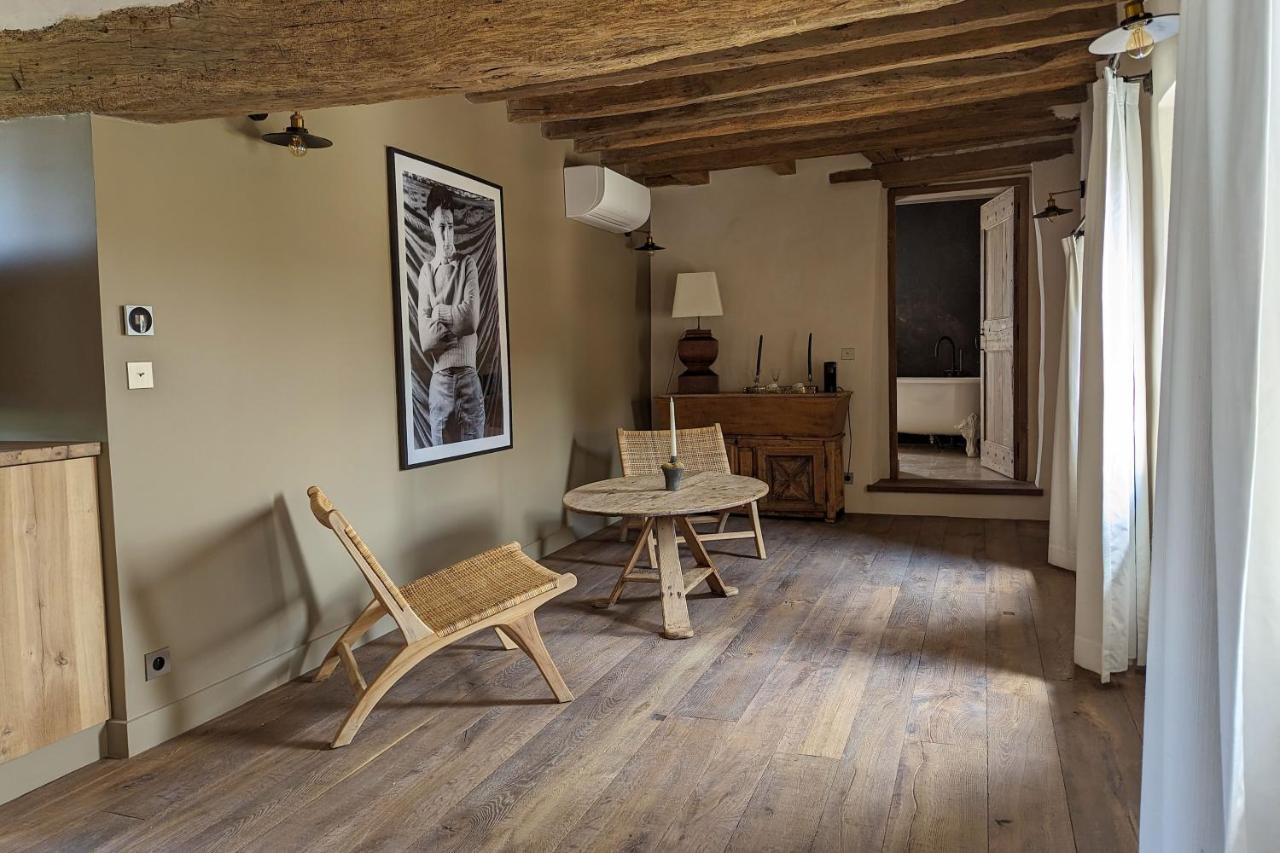 Hotel Val Trebbia à Feucherolles Extérieur photo