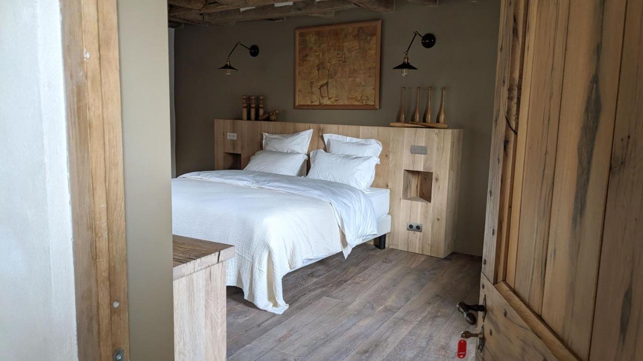 Hotel Val Trebbia à Feucherolles Extérieur photo